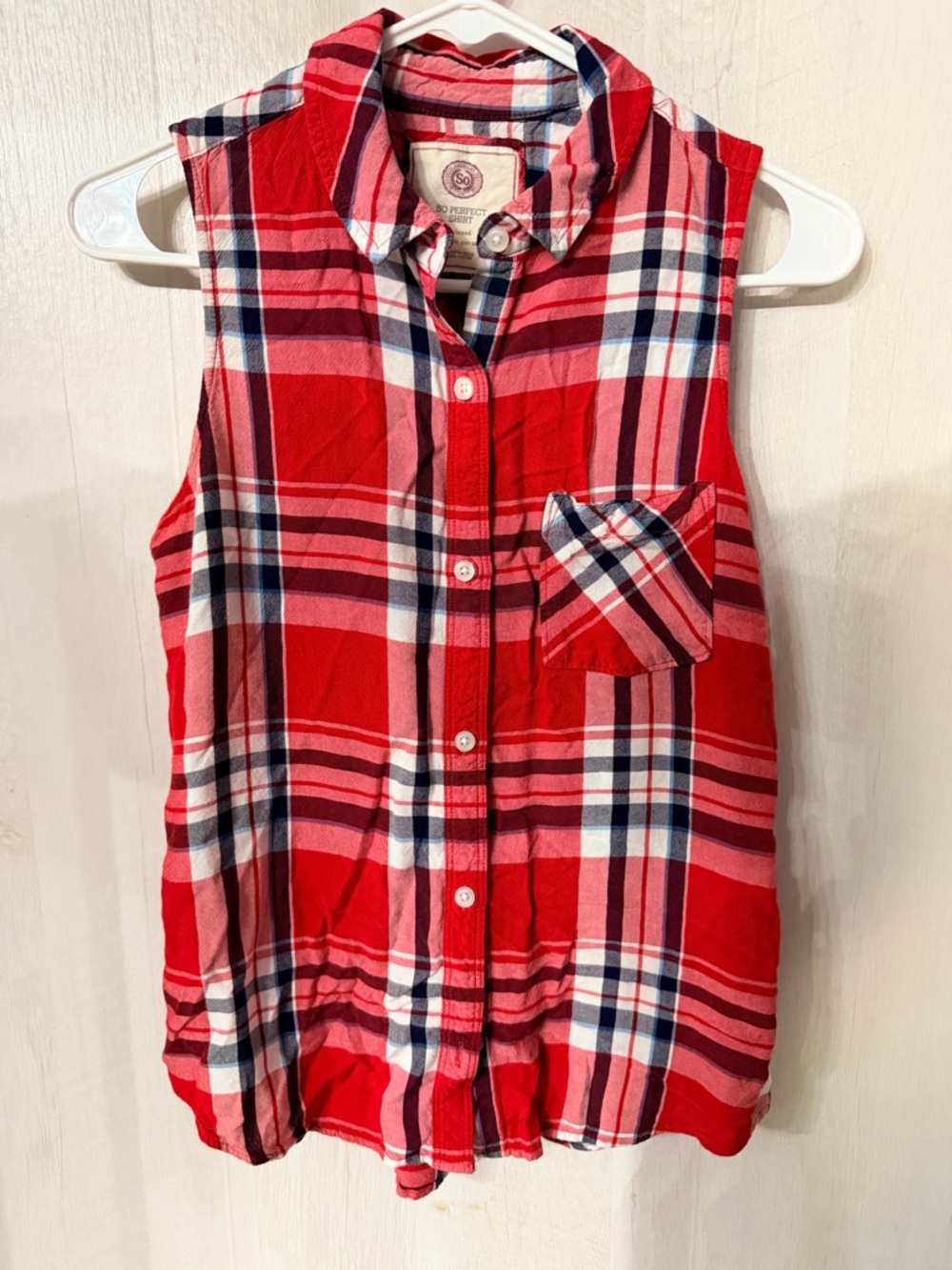 SO Red Pink Plaid Sleeveless Button-Up Shirt